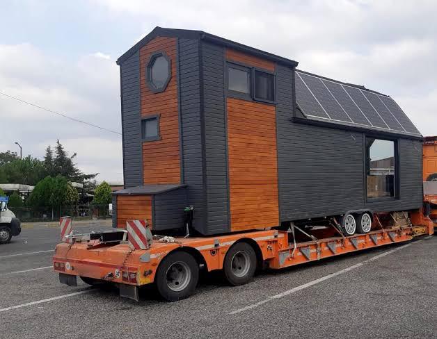 Tiny House Transfer